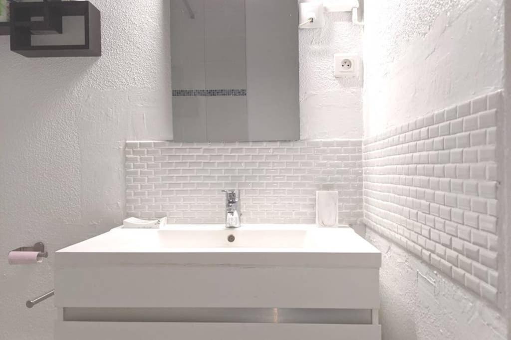 T3 Meuble Et Equipe Valence Proximite De La Gare Apartment Valence (Drome)